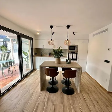 Moderno Y Acogedor Con Terraza “ Llebeig” Appartement